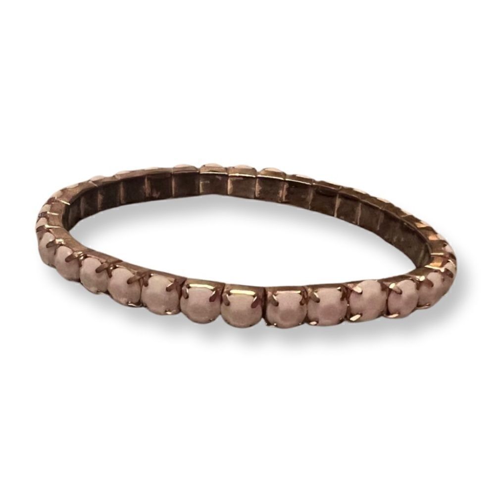 🤯5/$25🤯 Vintage White Stretchy Stacking Bracelet
